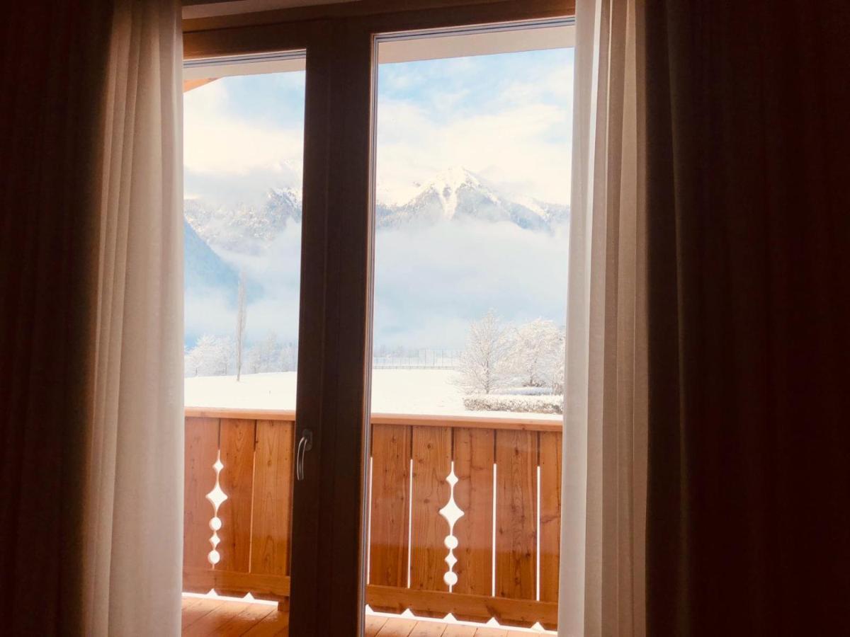 Fulun Mountain Lodge Giustino Bagian luar foto