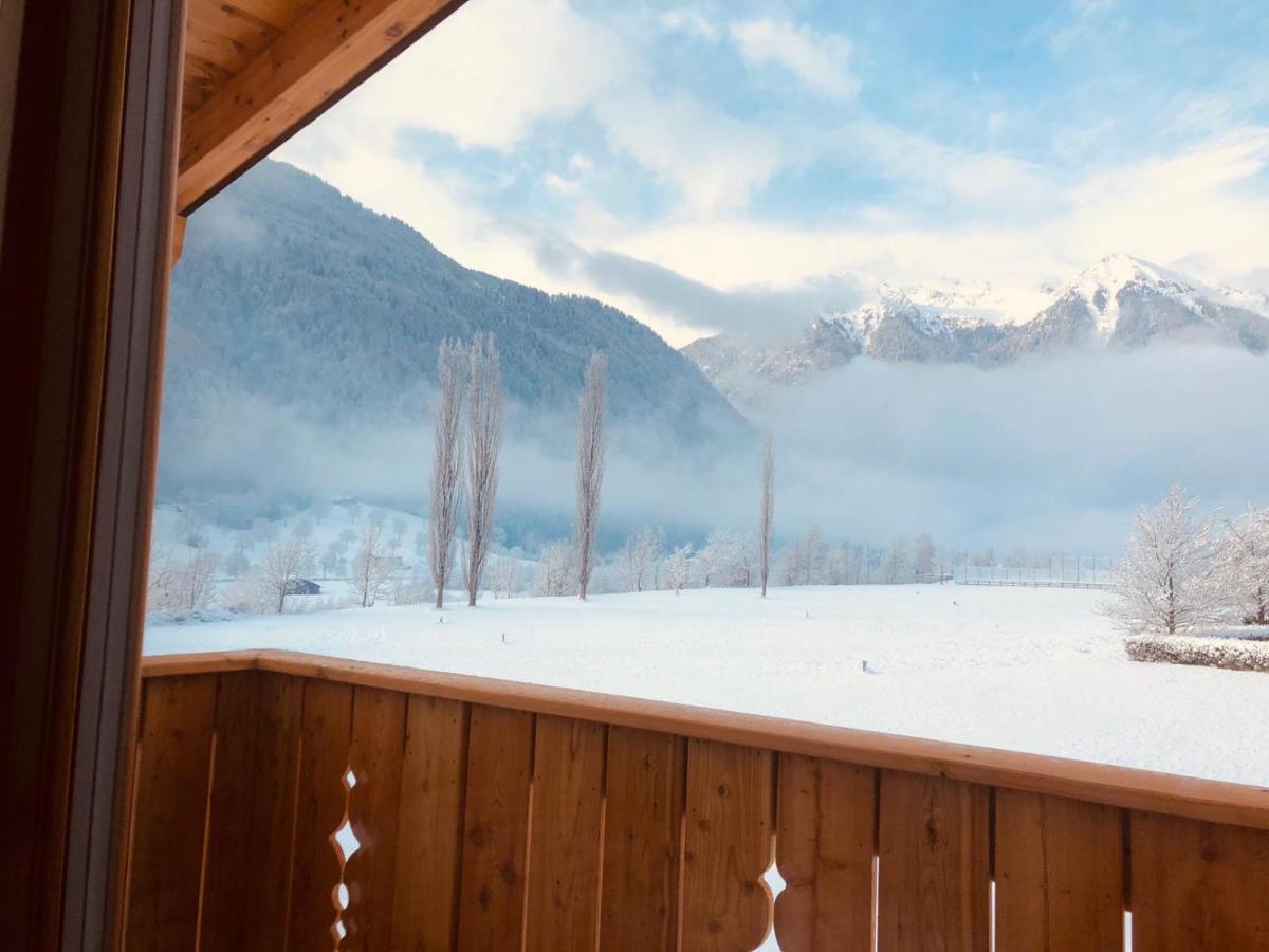 Fulun Mountain Lodge Giustino Bagian luar foto